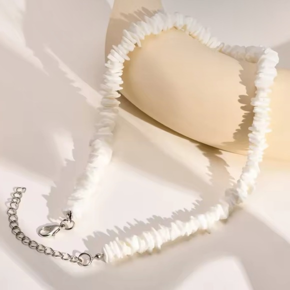 Hawaiian Style Bohemian Vintage Natural Shell Necklace - Picture 9 of 11